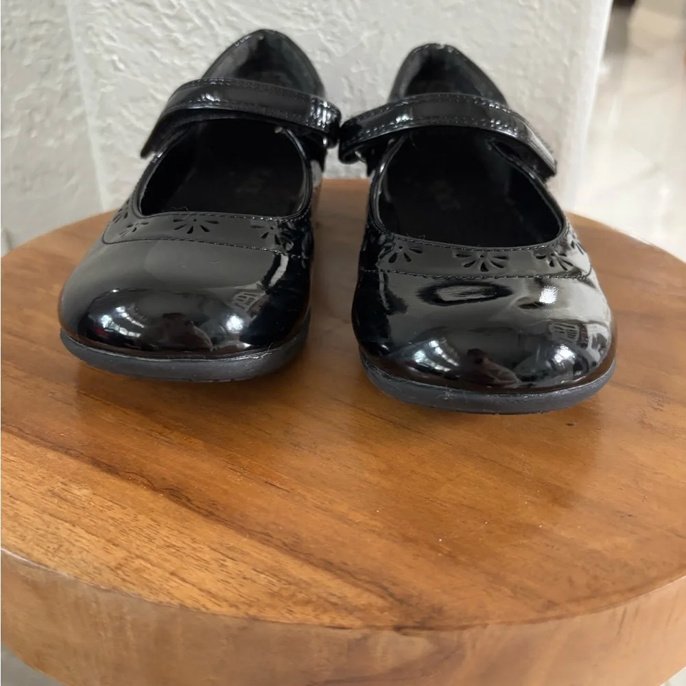 The Children's Place Glossy Black Dress Shoes